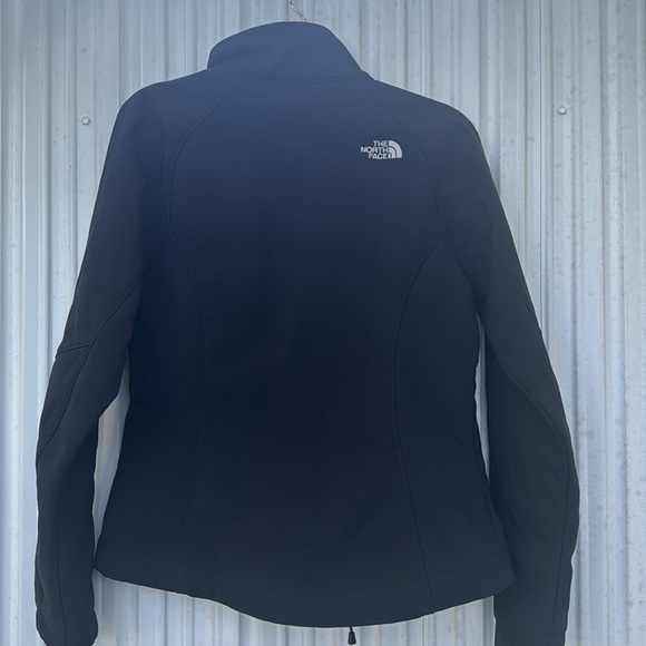 The North Face Black Women's Jacket - Picture 8 of 10